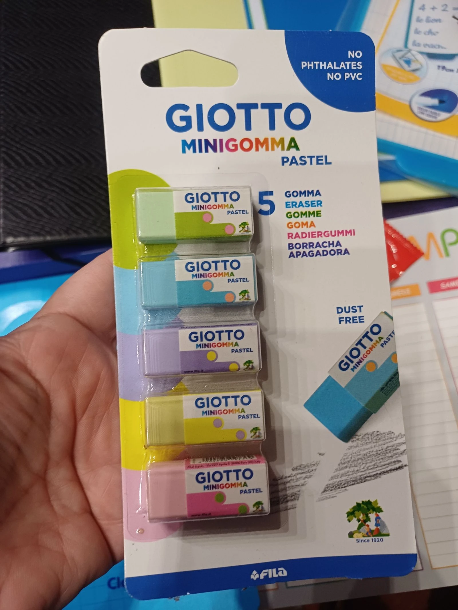 Lot of new school supplies – photo 2